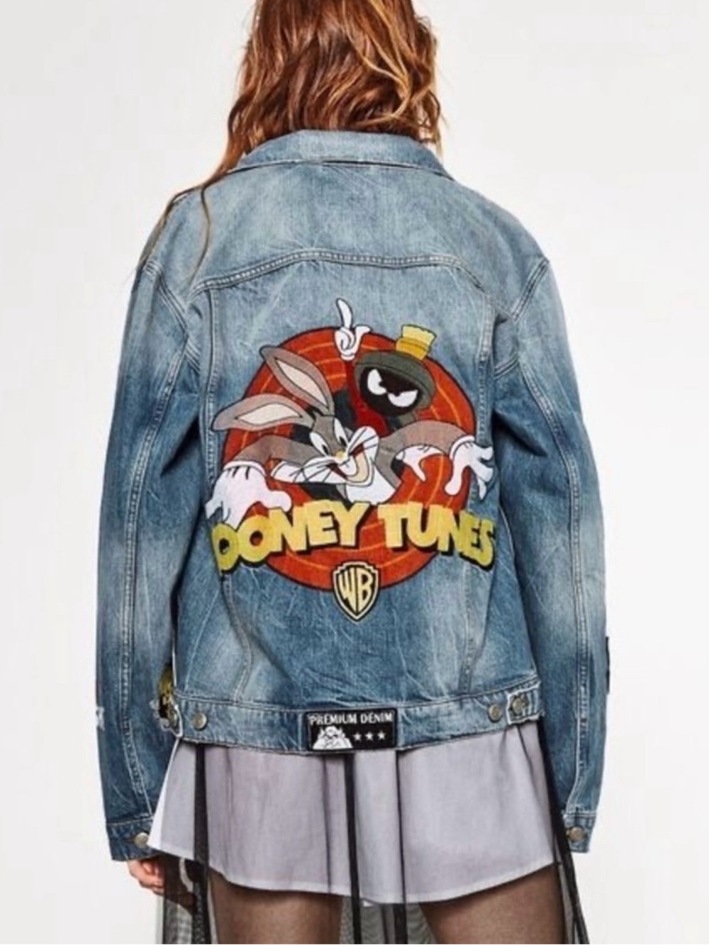 Zara limited edition looney tunes oversized denim jacket